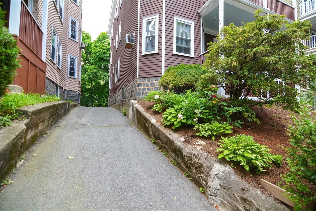 94 Browne Street Brookline, MA 02446 - Photo 2 of 35 front view of a house