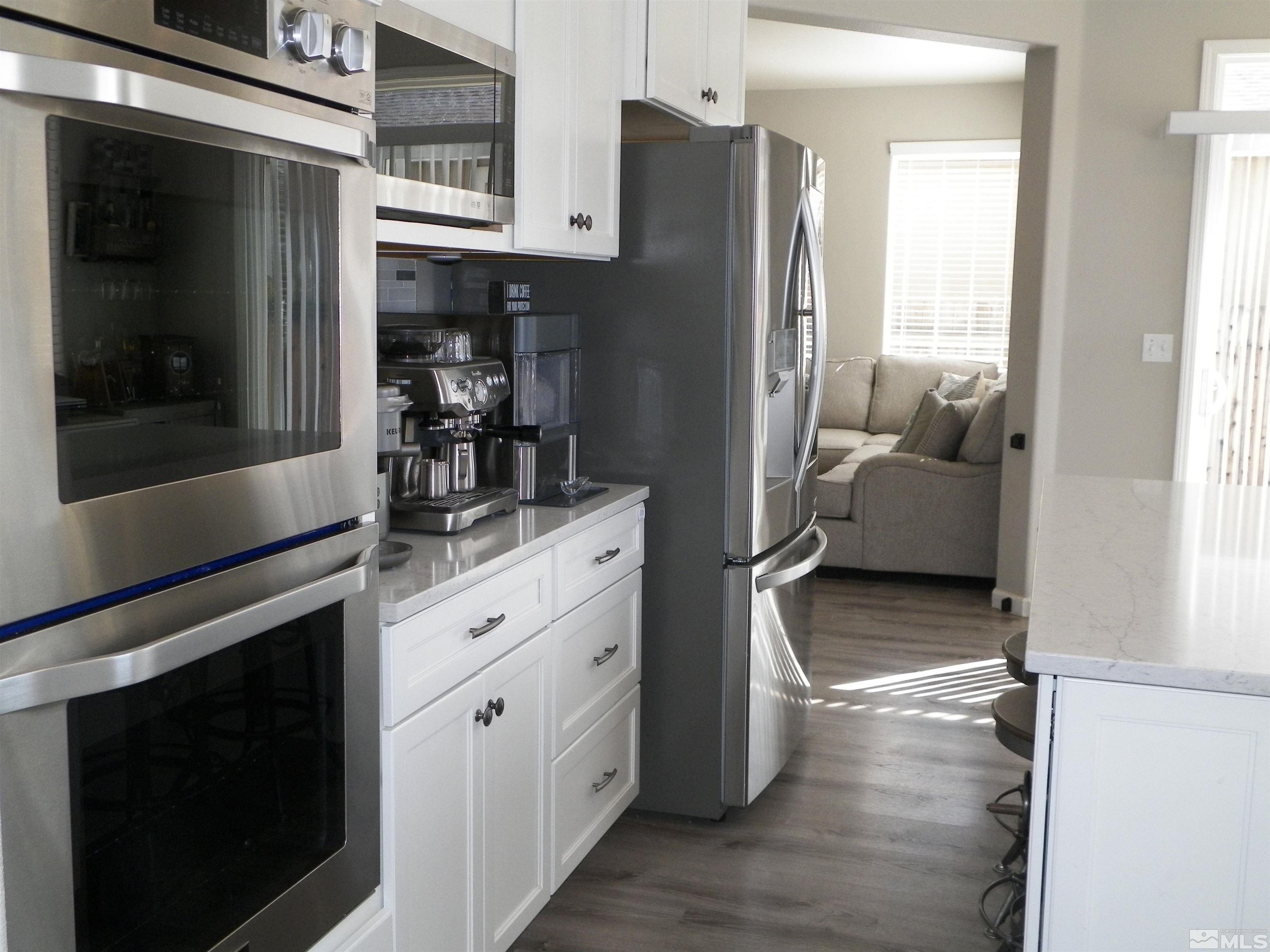2258 Big Trail Circle Reno, NV 89521 - Photo 9 of 40 Photo 9