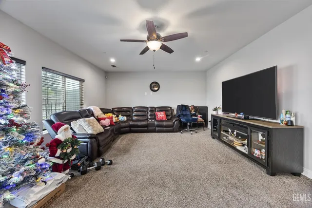 $430,000 | Undisclosed Address, Bakersfield, CA 93313