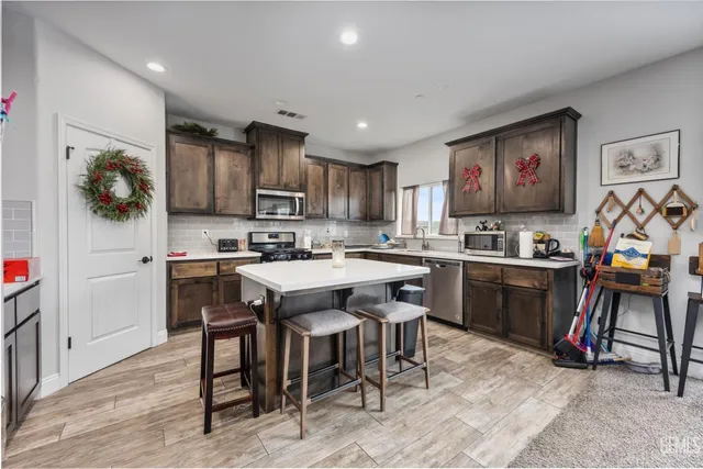 $430,000 | Undisclosed Address, Bakersfield, CA 93313