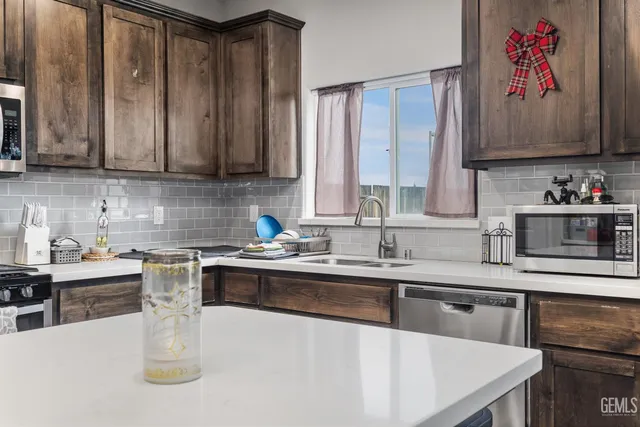 $430,000 | Undisclosed Address, Bakersfield, CA 93313