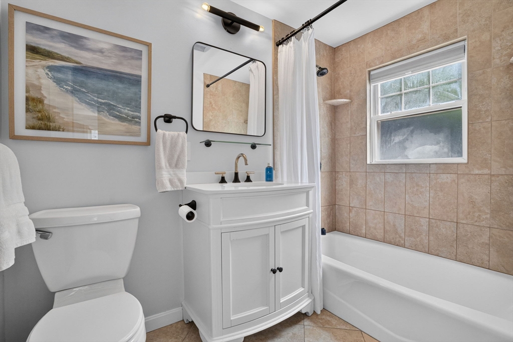 31 Charlesbank Road Dedham, MA 02026 - Photo 16 of 39 Gallery Image 16