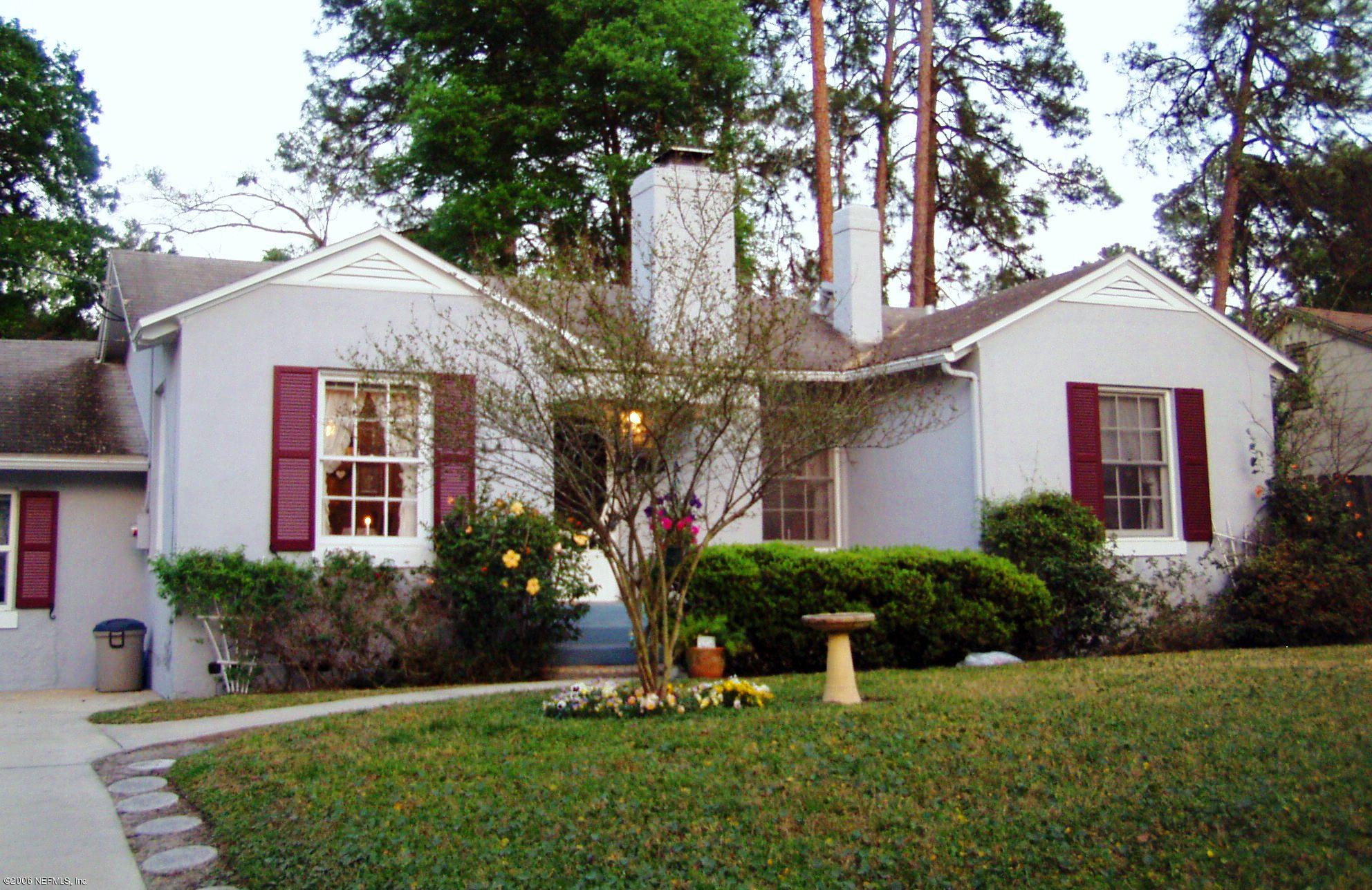 2271 Larchmont Road Jacksonville, FL 32207 - Photo 1 of 10 Front