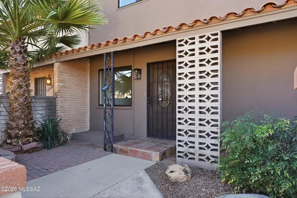 $224,900 | 1246 South Camino Seco, Tucson, AZ 85710