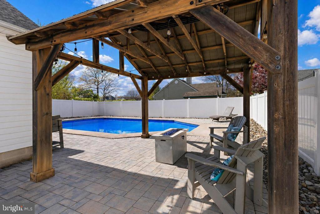 288 Sextant Road Manahawkin, NJ 08050 - Photo 32 of 39