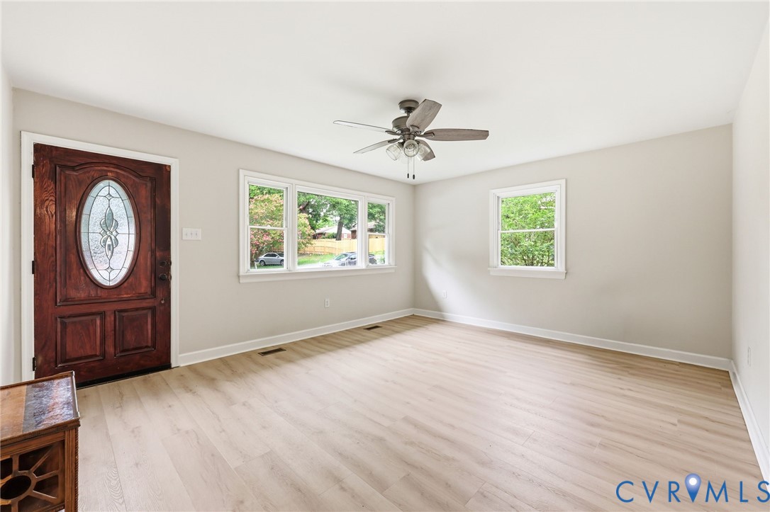 9913 Proctors Road Richmond, VA 23237 - Photo 5 of 31
