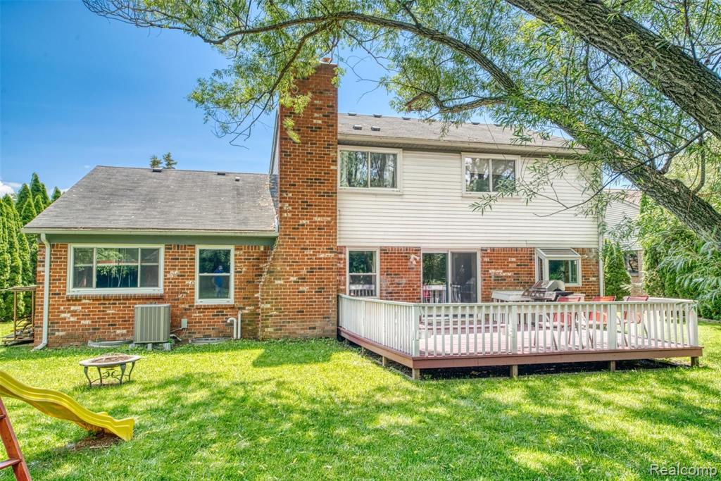 949 Homestead Court Rochester Hills, MI 48309 - Photo 34 of 39
