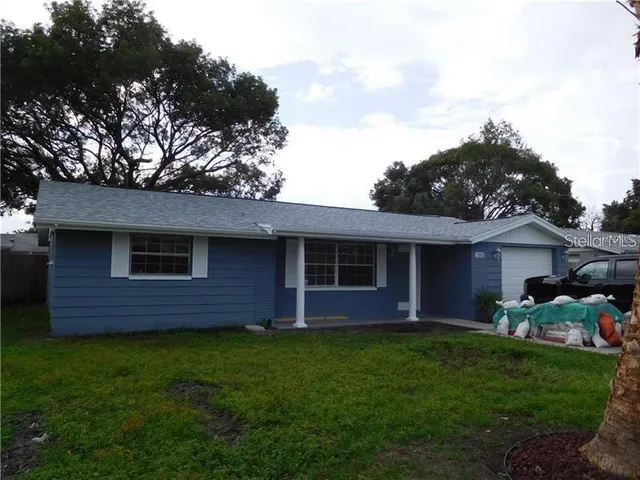 $1,695 | 7333 Sequoia Drive, New Port Richey, FL 34653