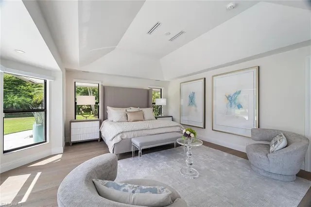 $4,999,999 | 6582 Trail Boulevard, Naples, FL 34108