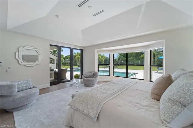 $4,999,999 | 6582 Trail Boulevard, Naples, FL 34108