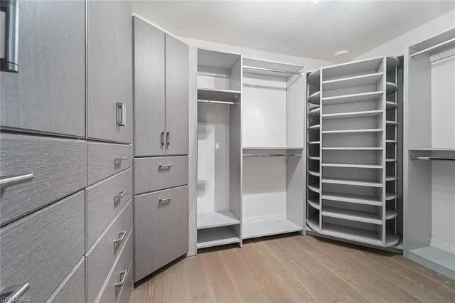 $4,999,999 | 6582 Trail Boulevard, Naples, FL 34108