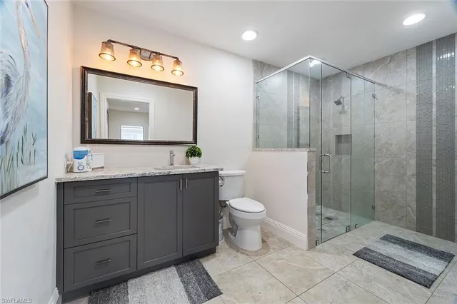 $4,999,999 | 6582 Trail Boulevard, Naples, FL 34108