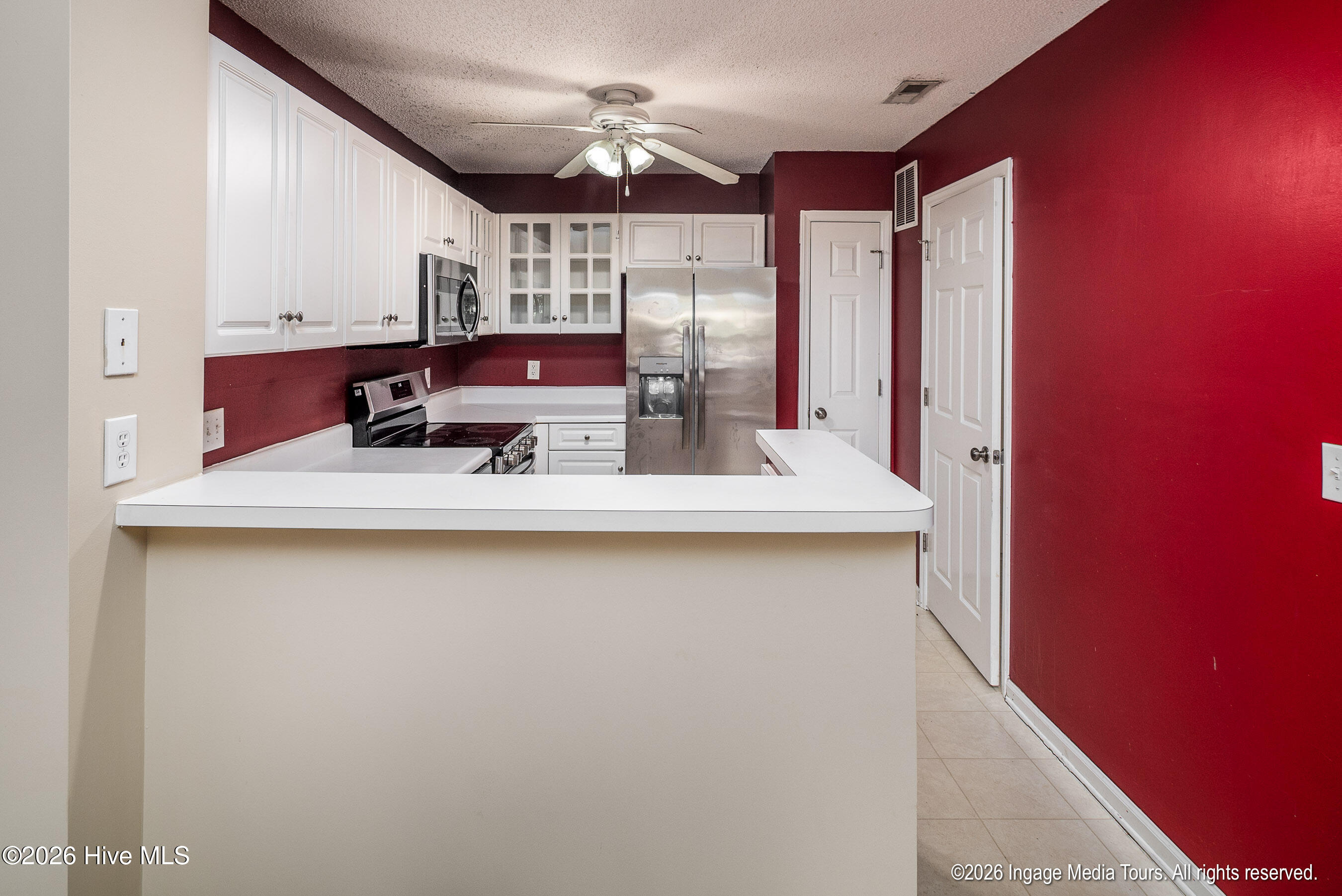515 Spring Forest Road, Unit E Greenville, NC 27834 - Photo 15 of 27 20260520 MLS C_Barber Pickups-SCREEN-1