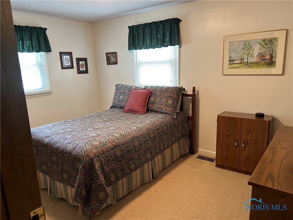 270 Ruth Ann Drive Defiance, OH 43512 - Photo 21 of 31 Bedroom 1
