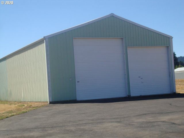 50925 Southwest Old Portland Road Scappoose, OR 97056 - Photo 9 of 12 Gallery Image 9