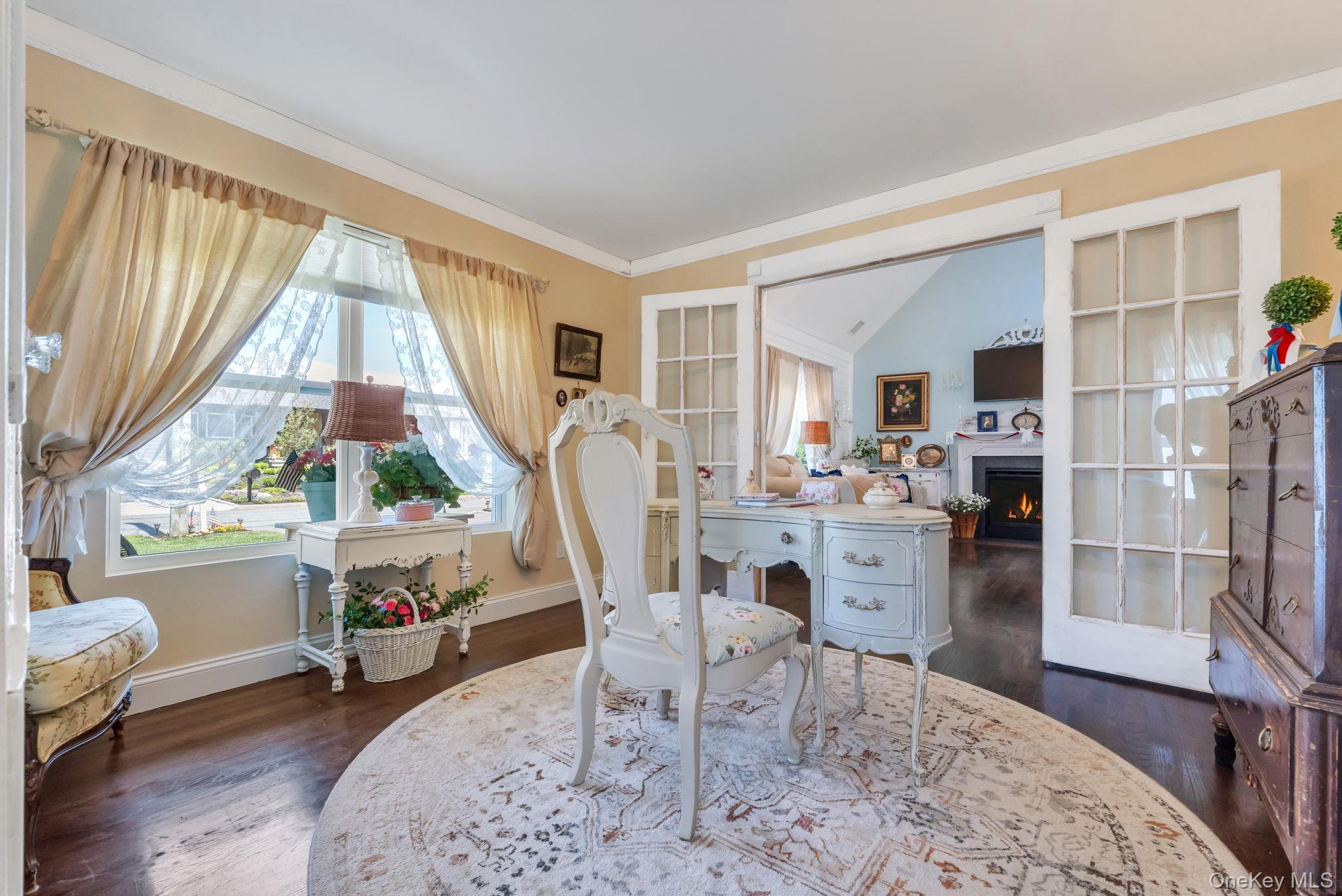 17 Walnut Road Kings Park, NY 11754 - Photo 13 of 34