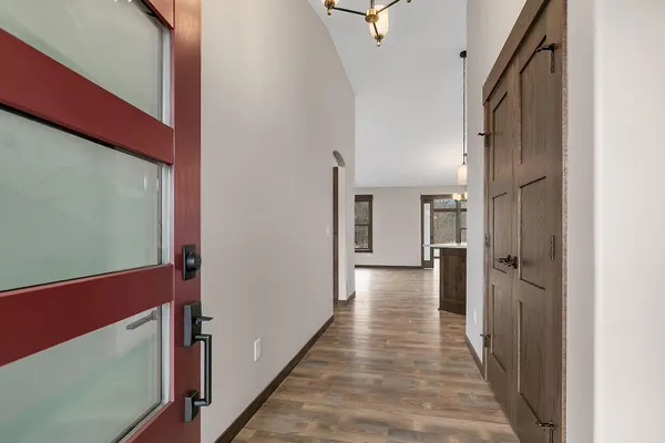 $559,900 | 611 Brookwood Lane, St. Cloud, MN 56303