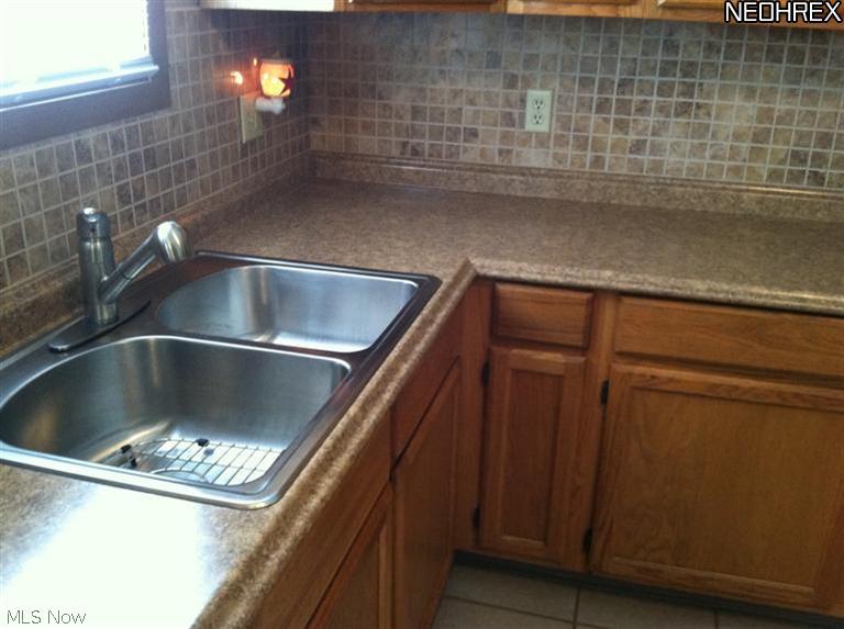 2180 Sheffield Road Ashtabula, OH 44004 - Photo 7 of 19