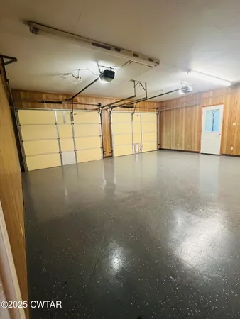 a view of a indoor garage