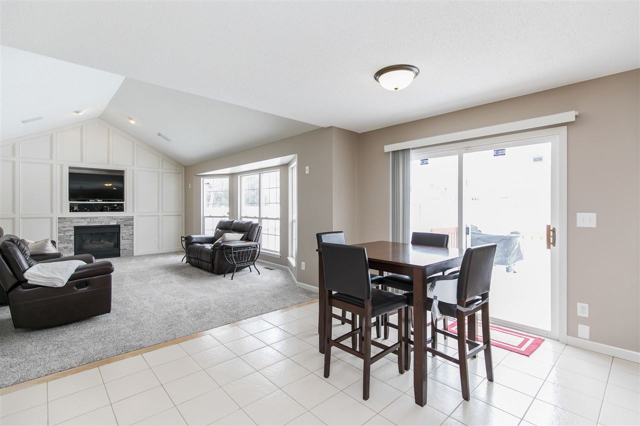 213 Stoney Point Road Southwest Cedar Rapids, IA 52404 - Photo 12 of 29 Gallery Image 12