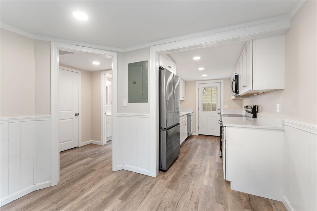 5 Laurel Road Norton, MA 02766 - Photo 4 of 30 Gallery Image 4