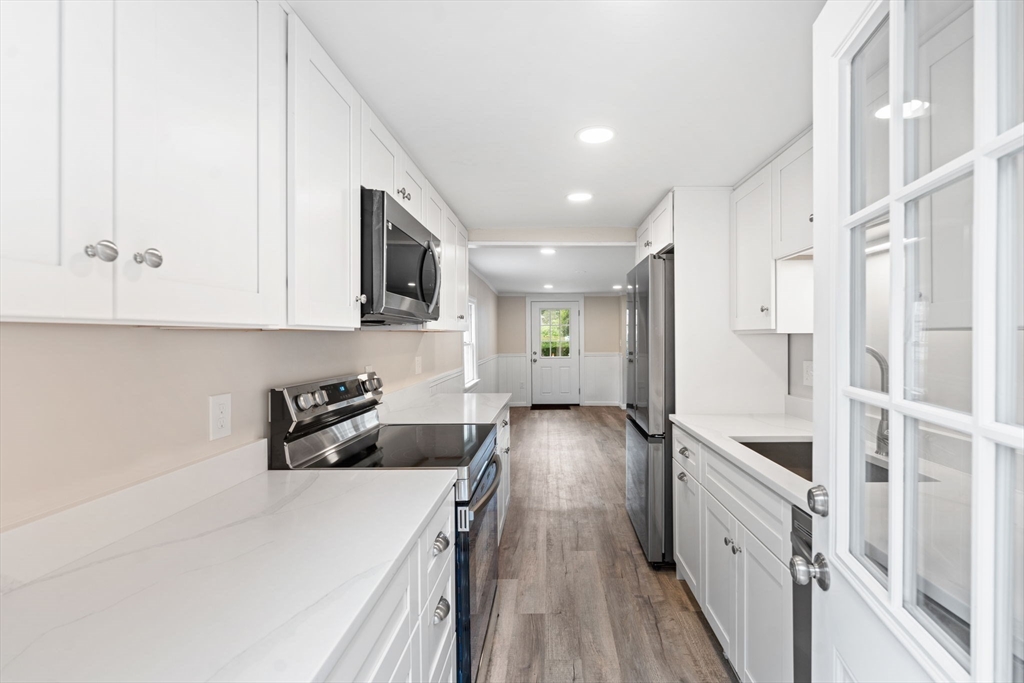5 Laurel Road Norton, MA 02766 - Photo 6 of 30 Gallery Image 6