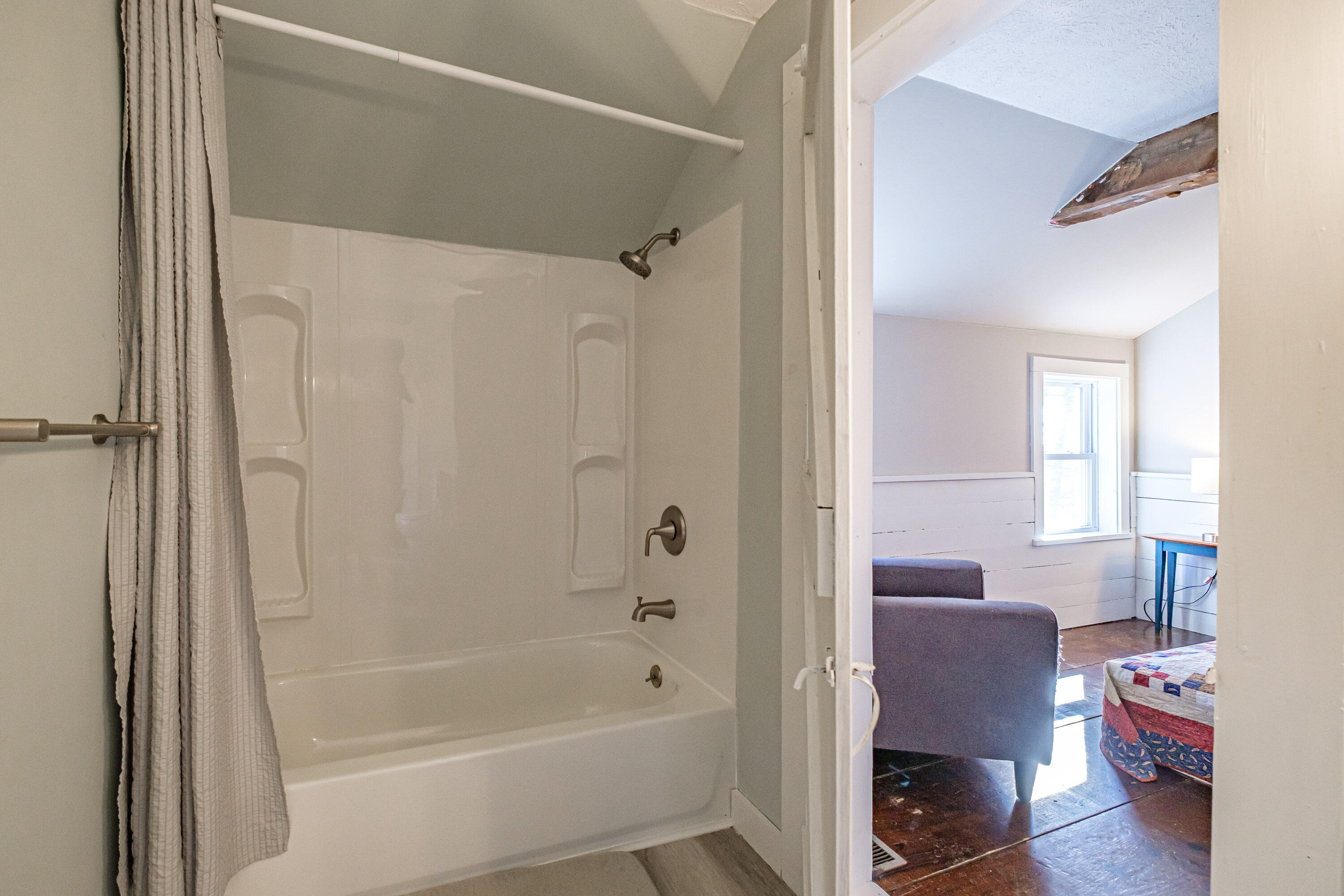 12 Deshon Hill Road Alfred, ME 04002 - Photo 35 of 59 Jack and Jill Bathroom