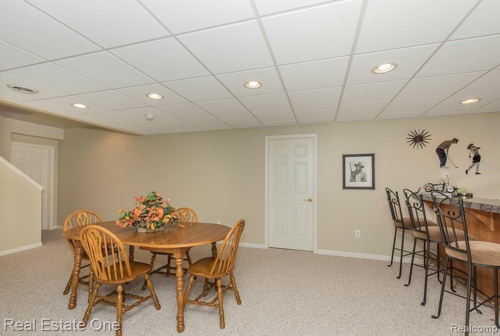 1406 Kentfield Drive Rochester, MI 48307 - Photo 30 of 52