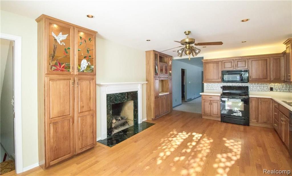 5501 Corunna Road Flint, MI 48532 - Photo 35 of 78