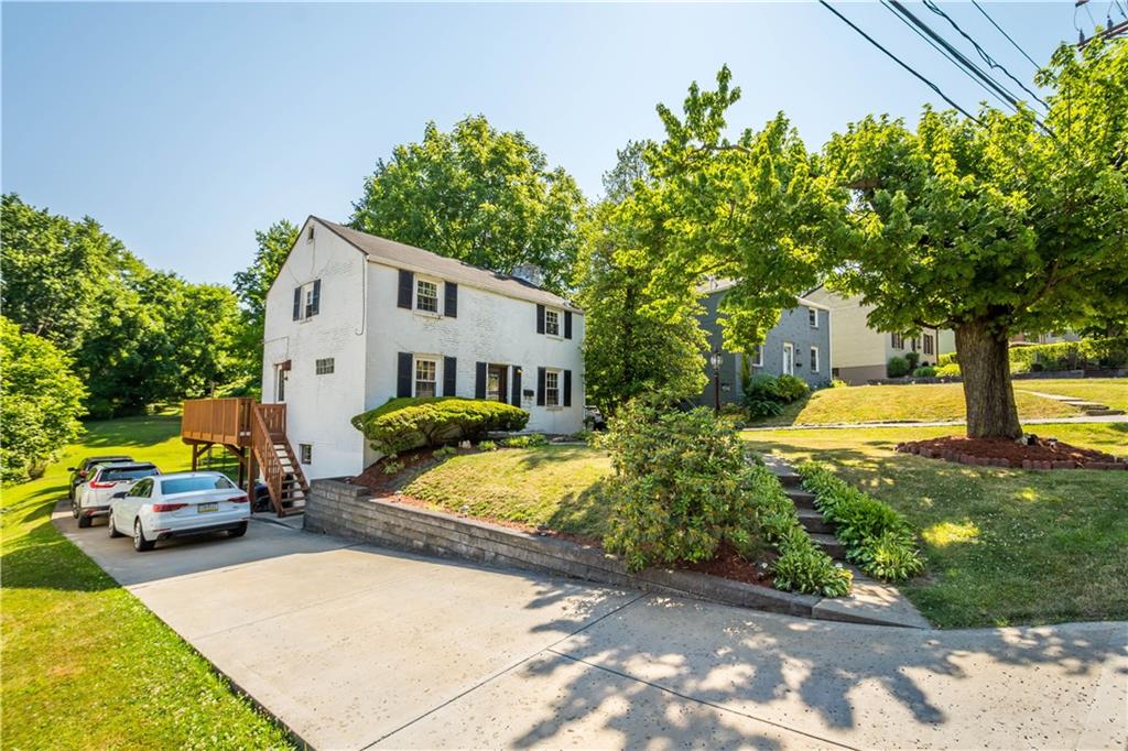 950 Segar Road Mt. Lebanon, PA 15243 - Photo 2 of 24 Gallery Image 2