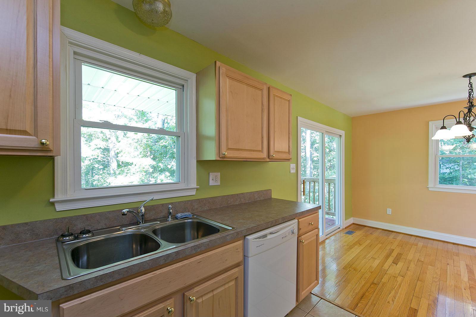 38 Spruce Road Front Royal, VA 22630 - Photo 13 of 30 Kitchen