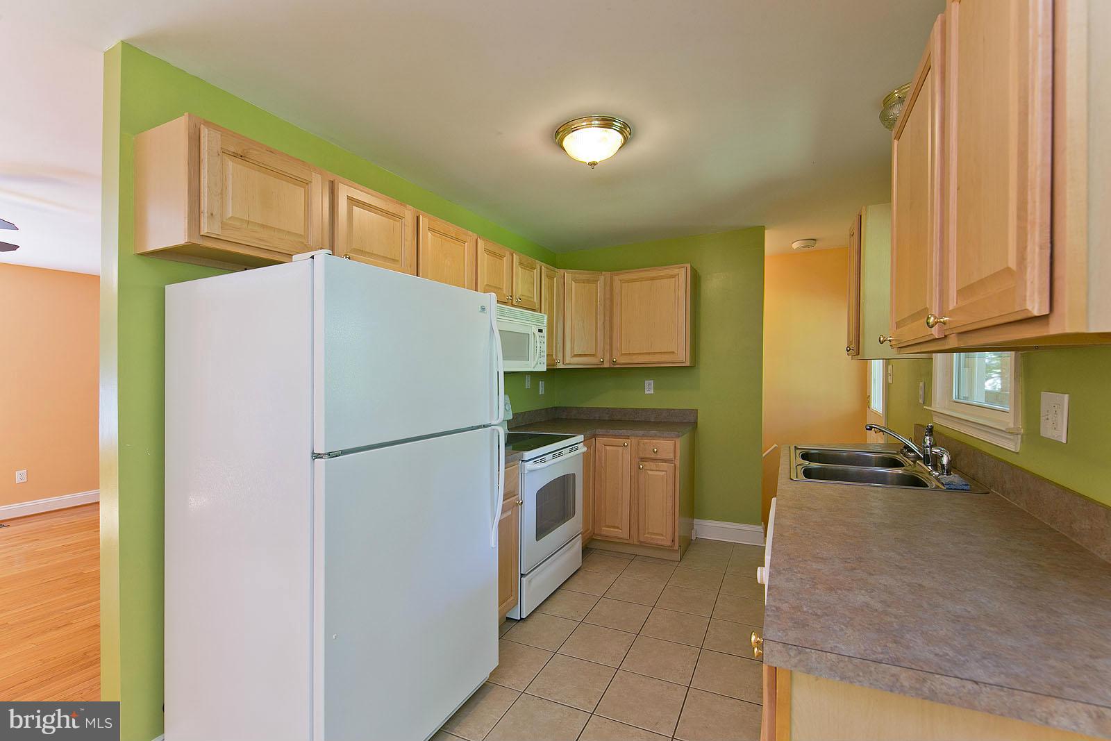 38 Spruce Road Front Royal, VA 22630 - Photo 10 of 30 Kitchen