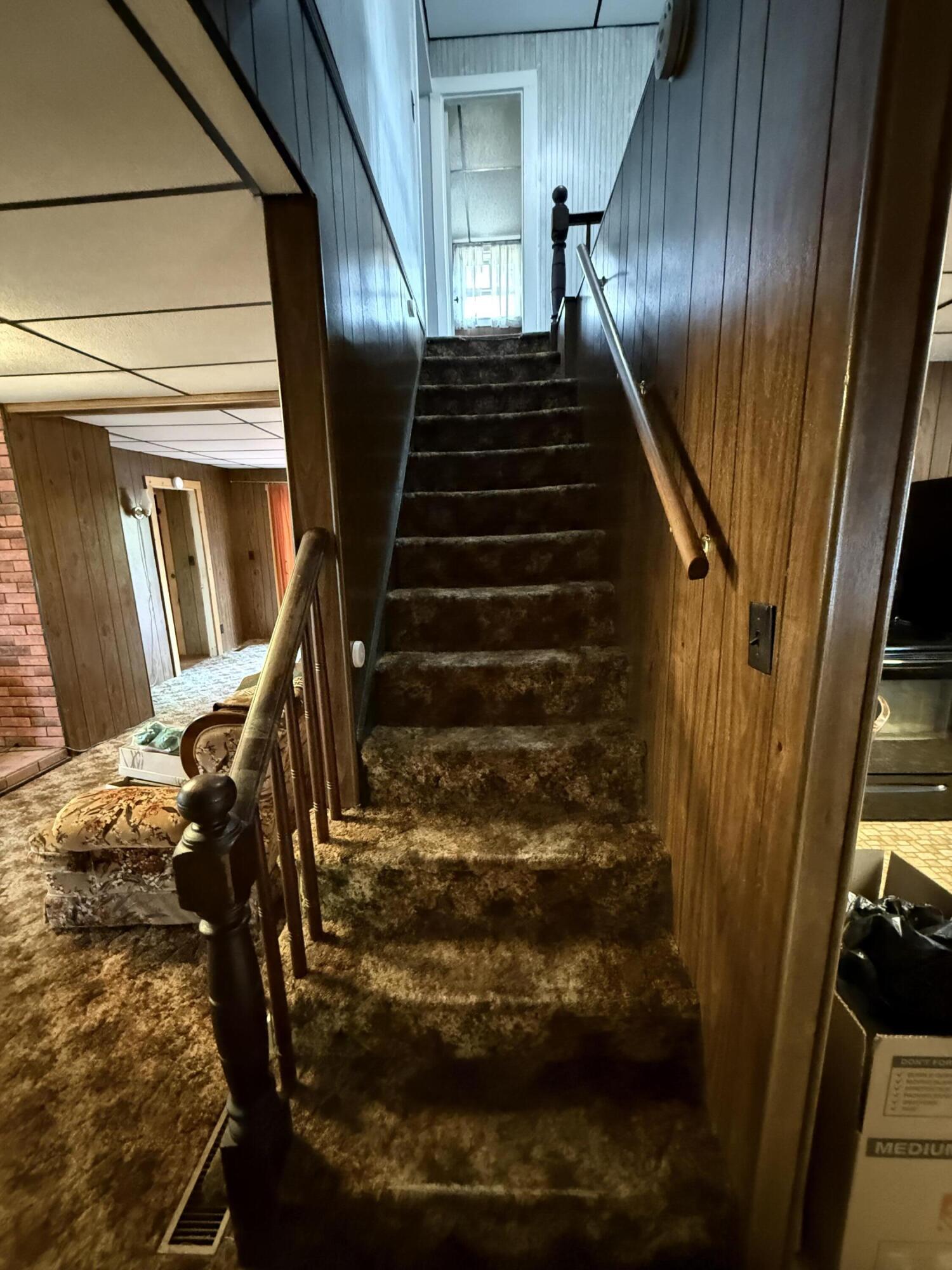 23 Dustin Street Dexter, ME 04930 - Photo 15 of 34 Stairway