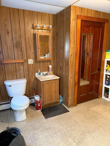 $139,000 | 23 Dustin Street, Dexter, ME 04930