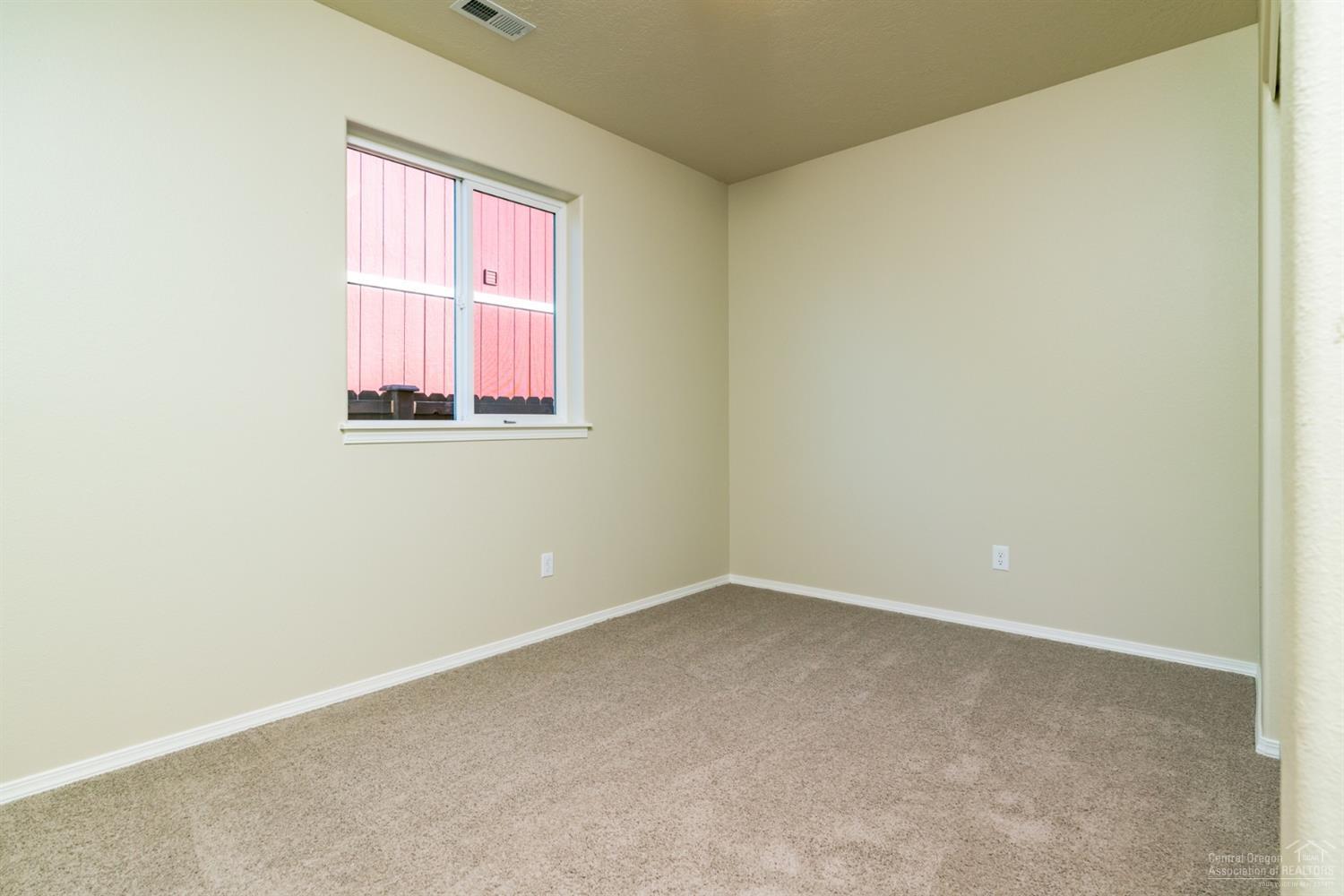 673 Northeast Mason Road Bend, OR 97701 - Photo 15 of 25 Additional Photo
