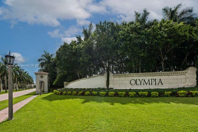 9770 Scribner Lane Wellington, FL 33414 - Photo 2 of 43 a view of garden