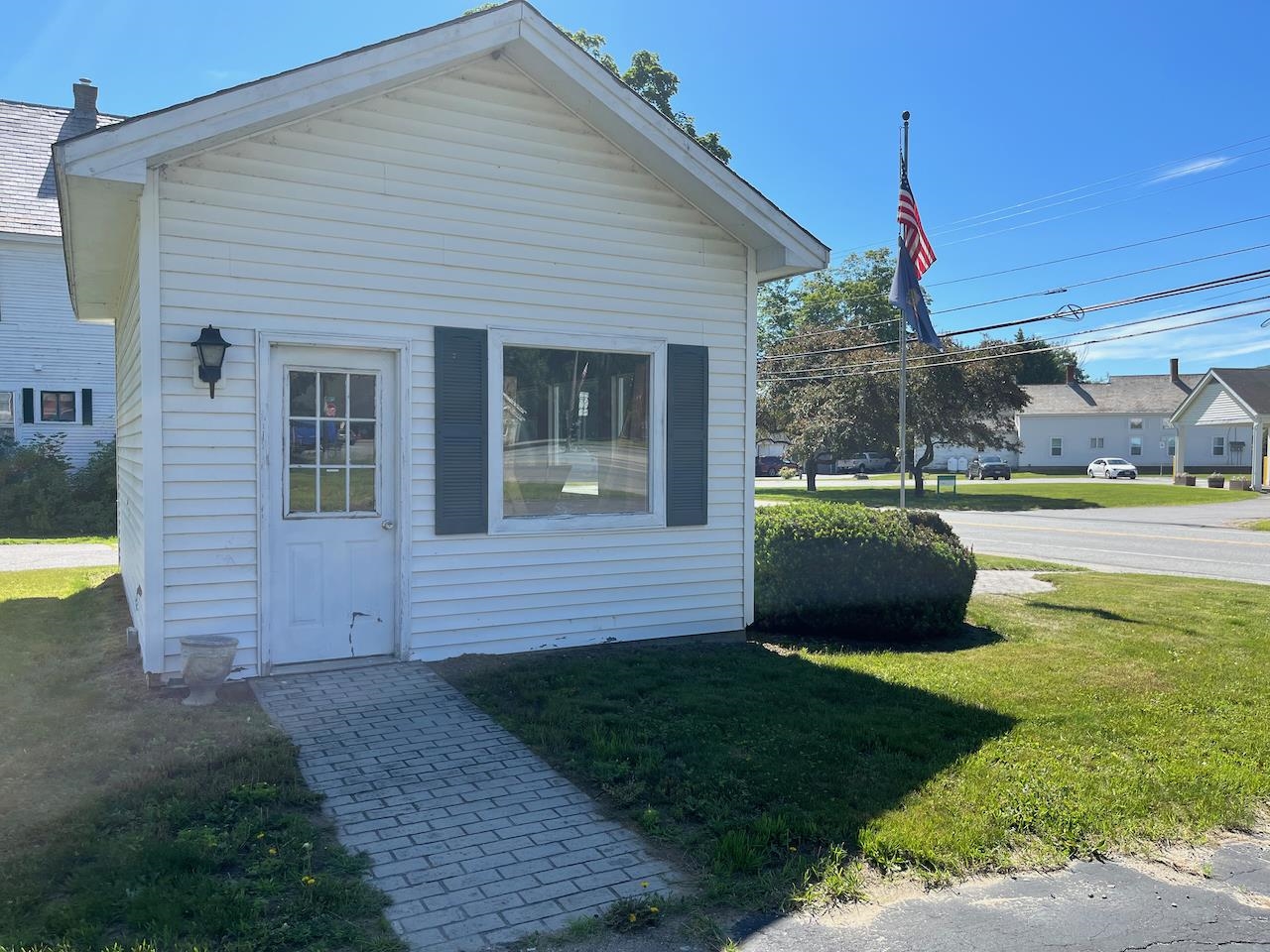 35 Depot Street Chester, VT 05143 - Photo 8 of 17