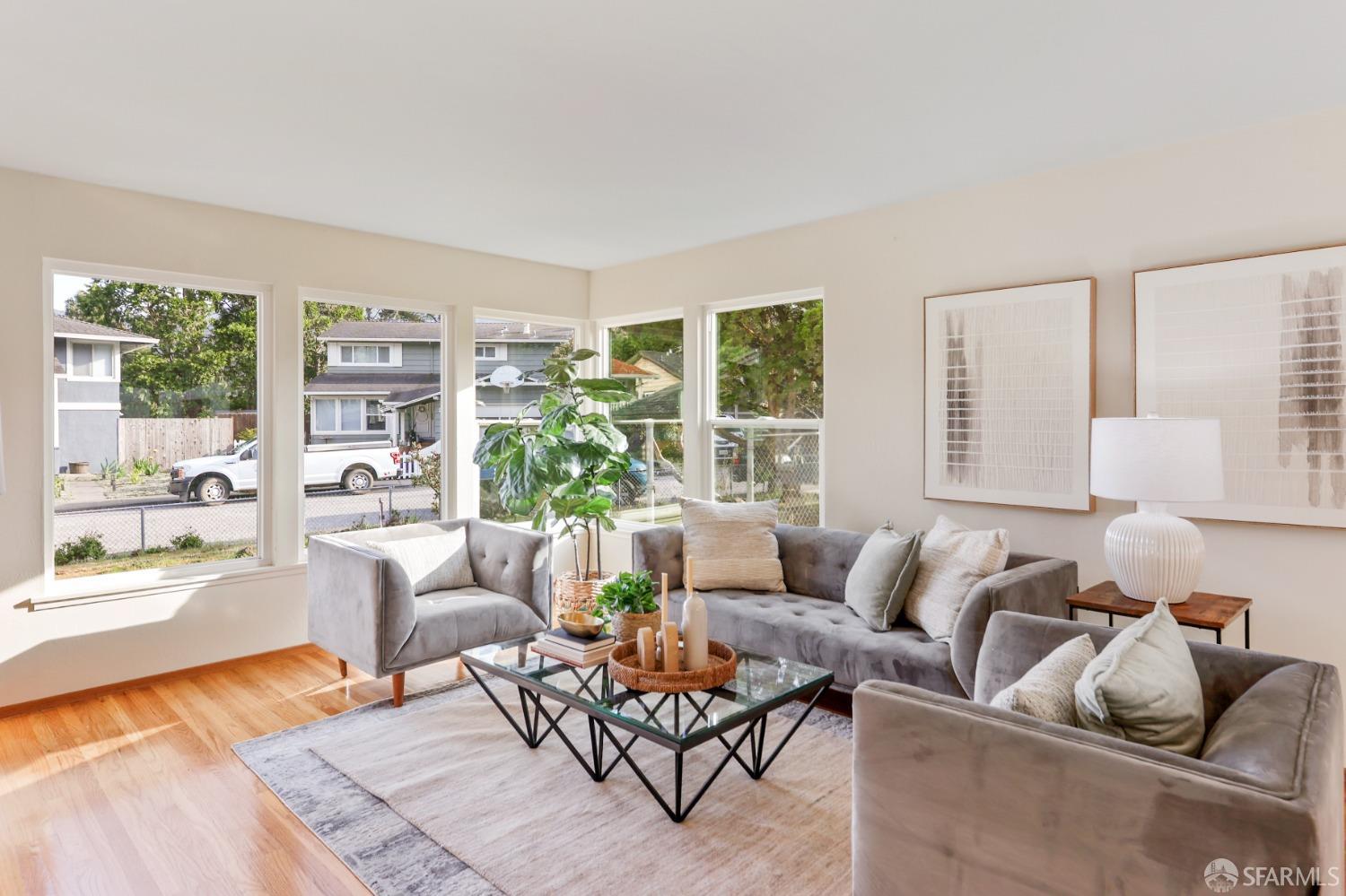 20 Point Reyes Way Pacifica, CA 94044 - Photo 4 of 78