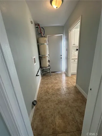 $3,275 | 6052 Fishburn Avenue, Huntington Park, CA 90255