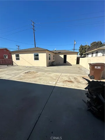 $3,275 | 6052 Fishburn Avenue, Huntington Park, CA 90255