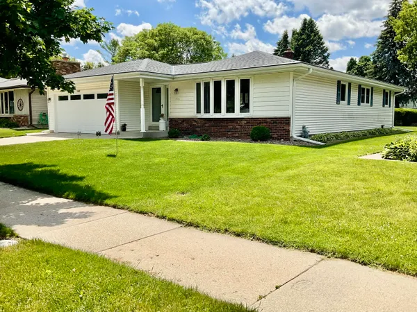 $325,000 | 1536 North 22nd Street, Sheboygan, WI 53081