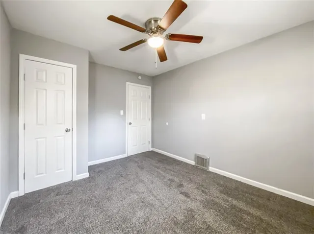 $200,000 | 11426 Applewood Drive, Kansas City, MO 64134