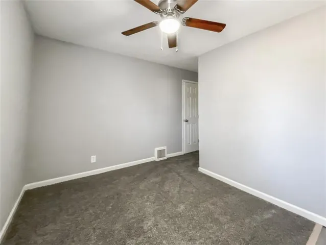 $200,000 | 11426 Applewood Drive, Kansas City, MO 64134