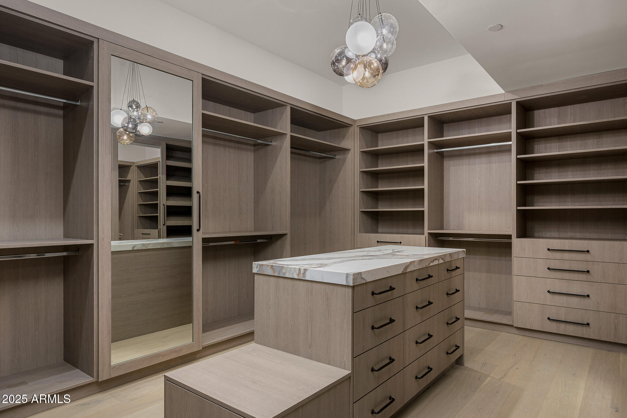 5355 East Desert Vista Road Paradise Valley, AZ 85253 - Photo 22 of 47 primary closet