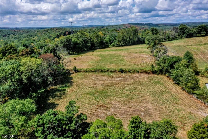 23 Charlottesburg Road Boonton, NJ 07005 - Photo 14 of 26 a view of outdoor space and yard