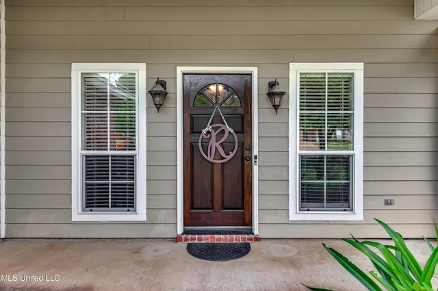 $280,000 | 1076 Spanish Oak Drive, Pearl, MS 39208