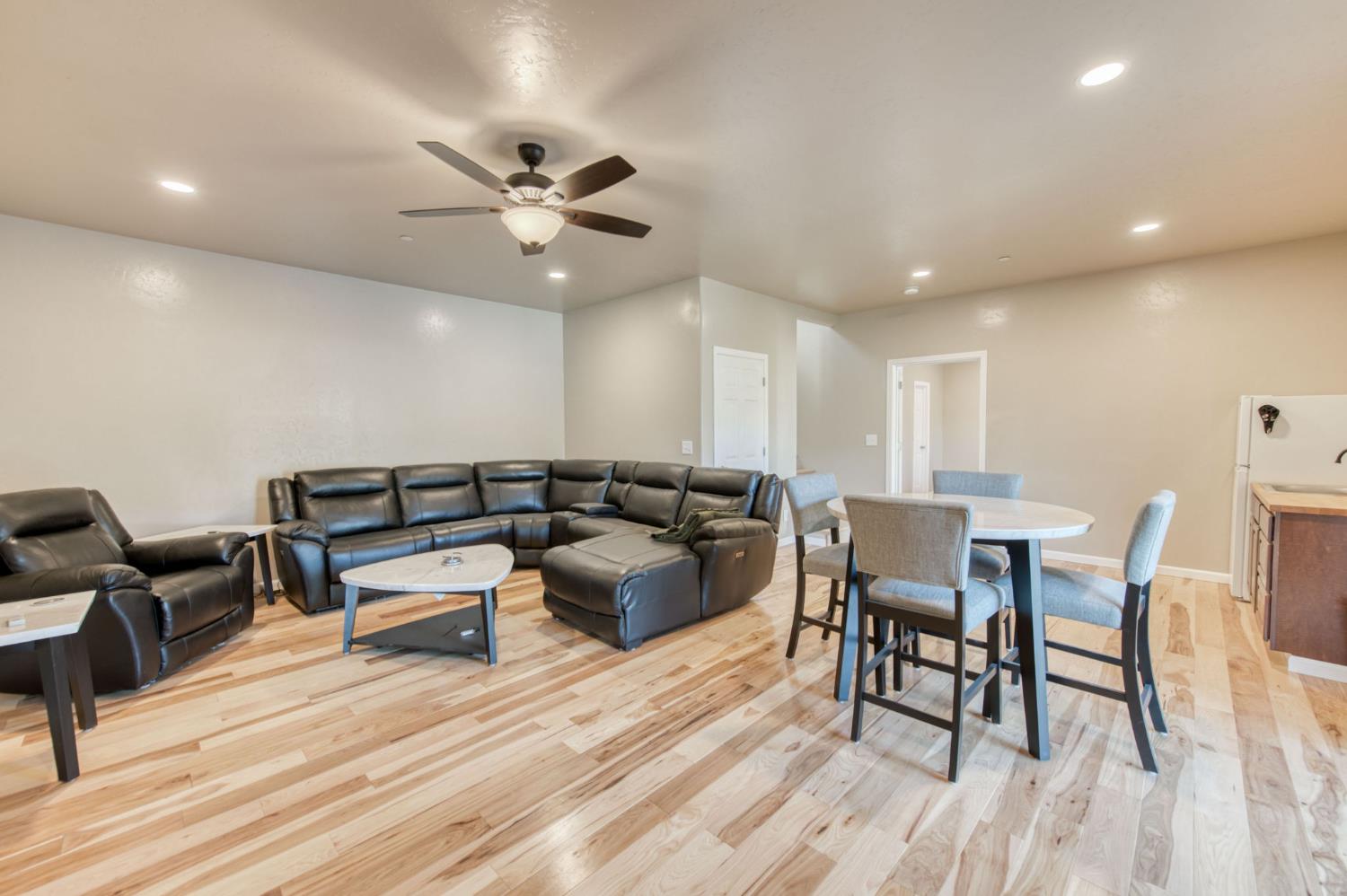 28053 Sky Harbour Road Friant, CA 93626 - Photo 21 of 55