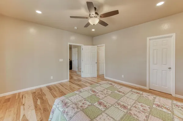 $690,000 | 28053 Sky Harbour Road, Friant, CA 93626
