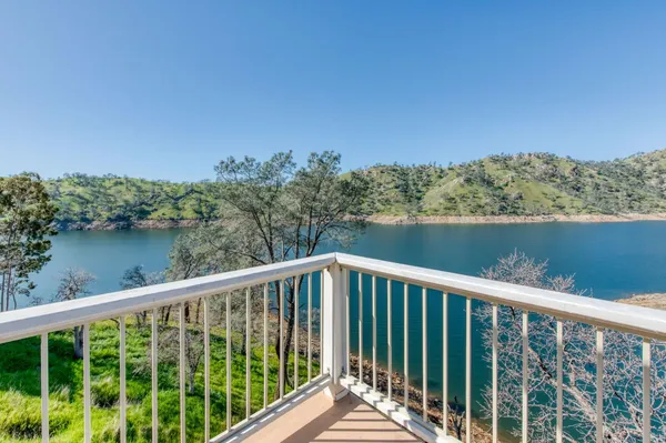 $690,000 | 28053 Sky Harbour Road, Friant, CA 93626