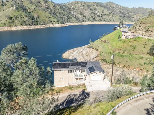 $690,000 | 28053 Sky Harbour Road, Friant, CA 93626